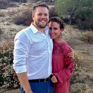 Meet your Posher, Lara